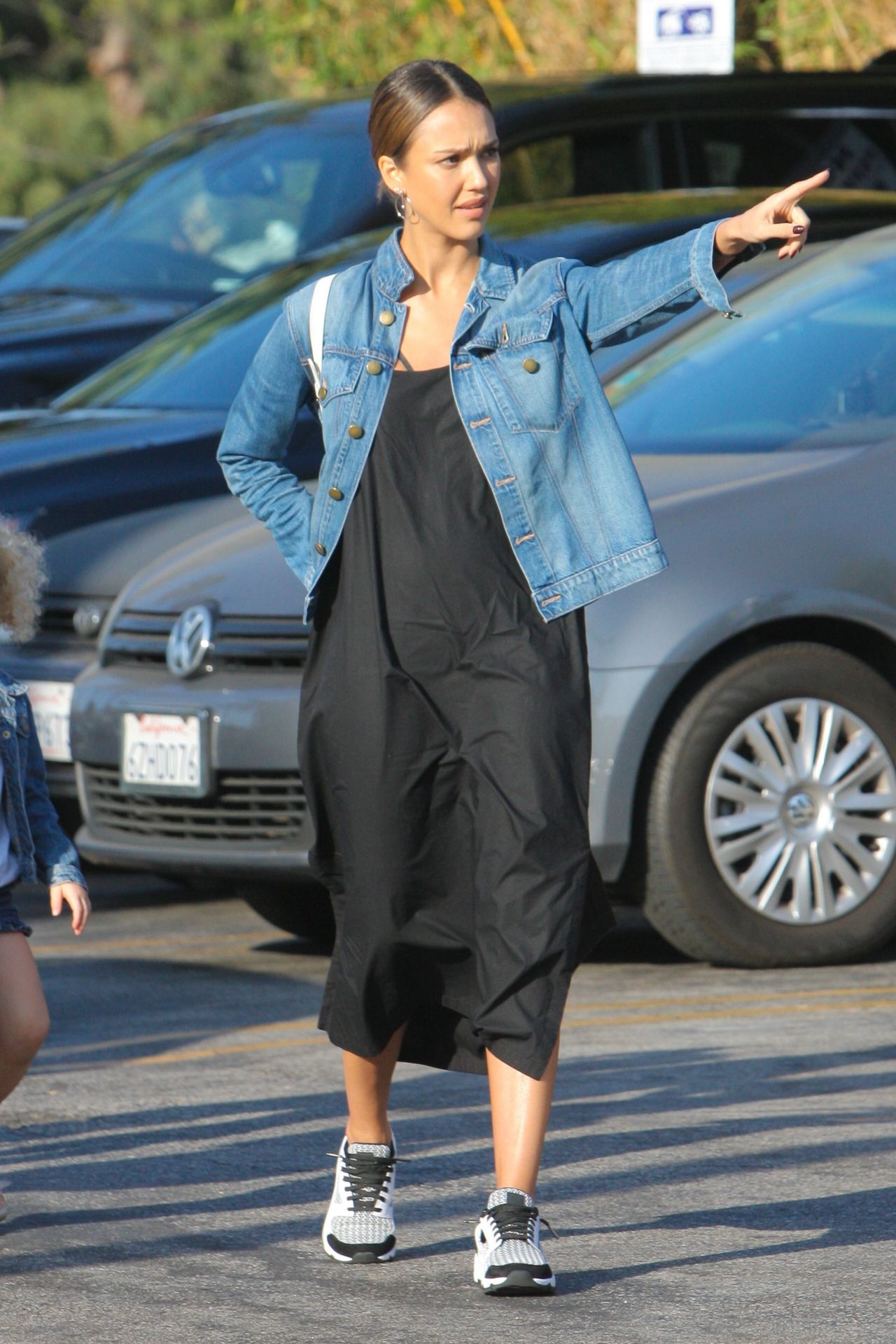 Street style mùa thu của Jessica Alba ảnh 12 Street style mua thu cua Jessica Alba anh 12