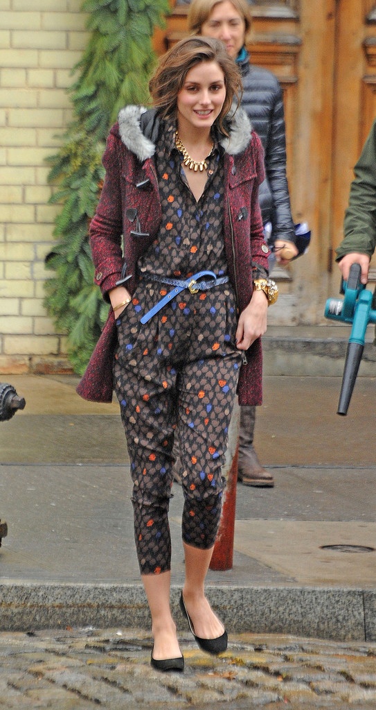 Sao ngoai goi y dien do voi that lung anh 4