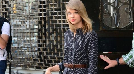 Sao ngoai goi y cach phoi do voi that lung sanh dieu hinh anh