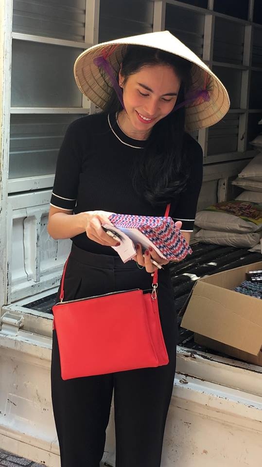 thời trang sao việt ảnh 7 thoi trang sao viet anh 7