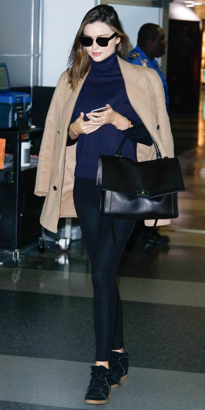 Sao ngoại diện sneaker cao cổ ảnh 6 Sao ngoai dien sneaker cao co anh 6