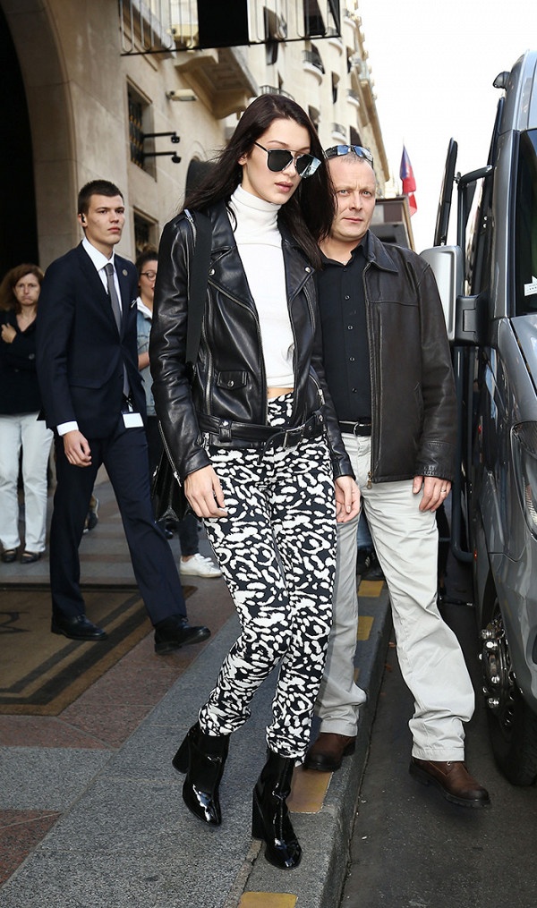 Bella Hadid phoi do voi ankle bot anh 5