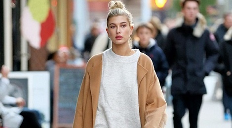 Sao the gioi sanh dieu voi ao khoac 'chan bui' hinh anh