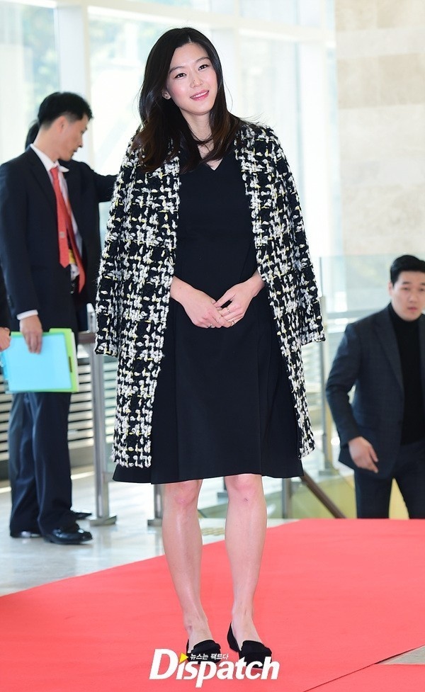 Thoi trang cua Jun Ji Hyun anh 9