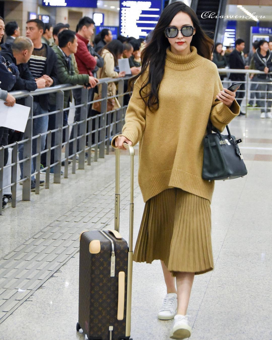 Bo doi ao len va chan vay anh 1