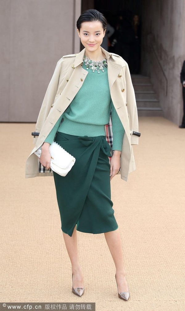 Bo doi ao len va chan vay anh 7