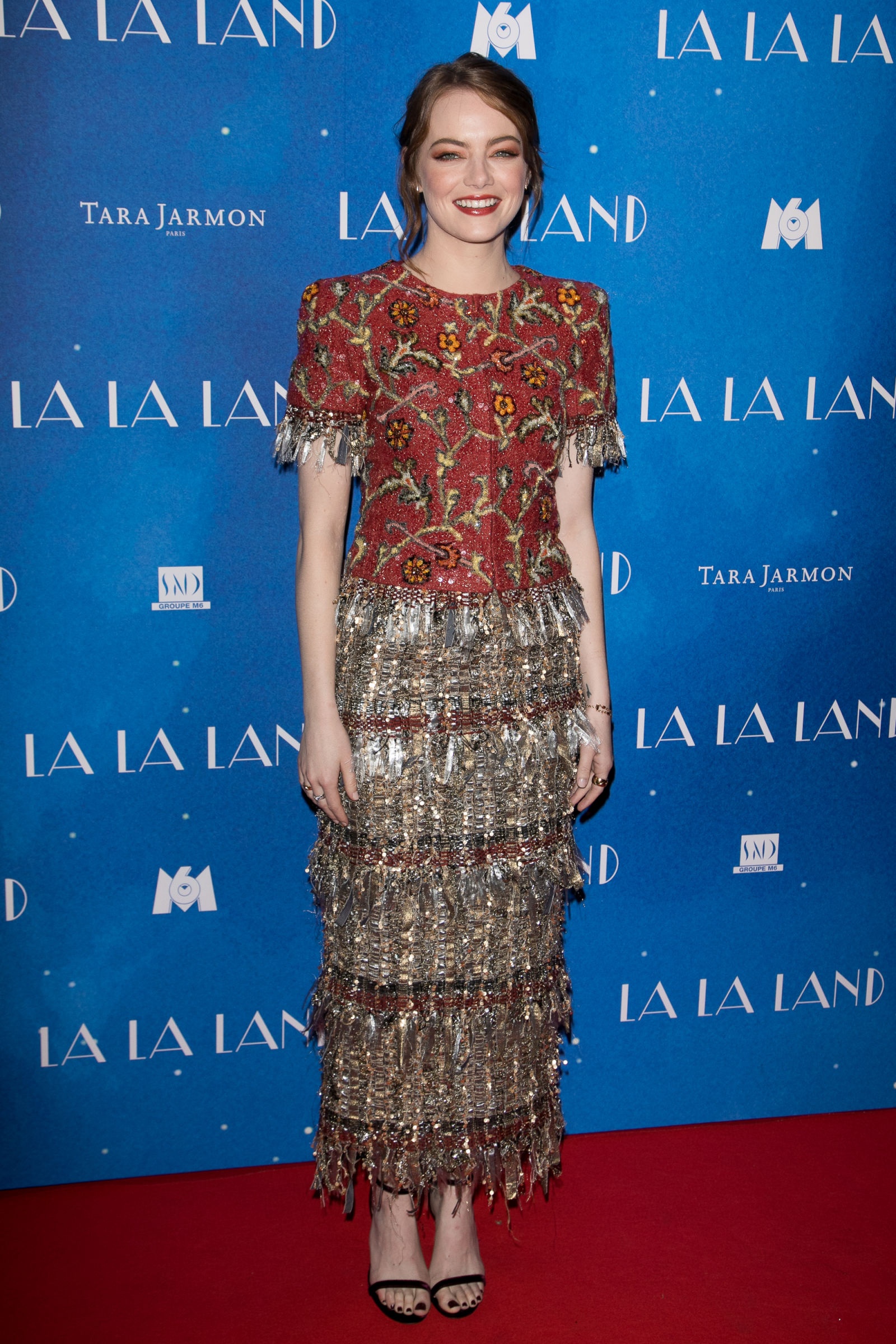 Thoi trang tham do cua Emma Stone anh 1