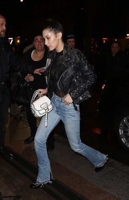 Bella Hadid diện jean phá cách ảnh 5 Bella Hadid dien jean pha cach anh 5