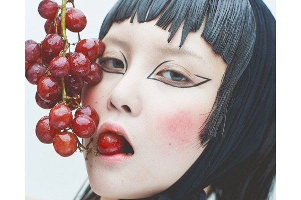 Bo anh thoi trang ky quac den muc kho hieu hinh anh