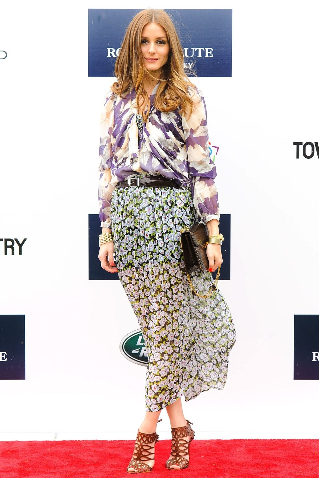 Olivia Palermo dien vay xep ly anh 6