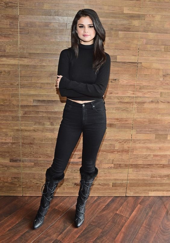 Selena Gomez phoi do voi ao len anh 10