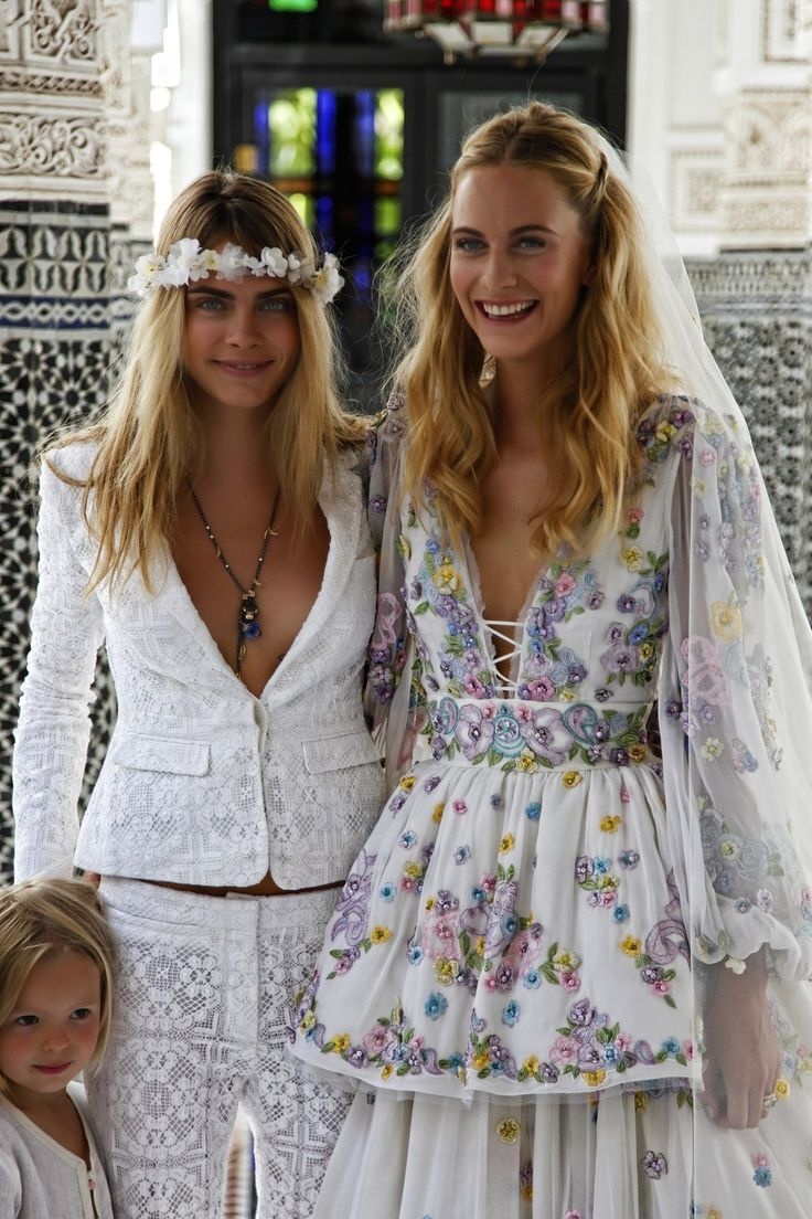 Sao ngoai mac vay cuoi khac la anh 3