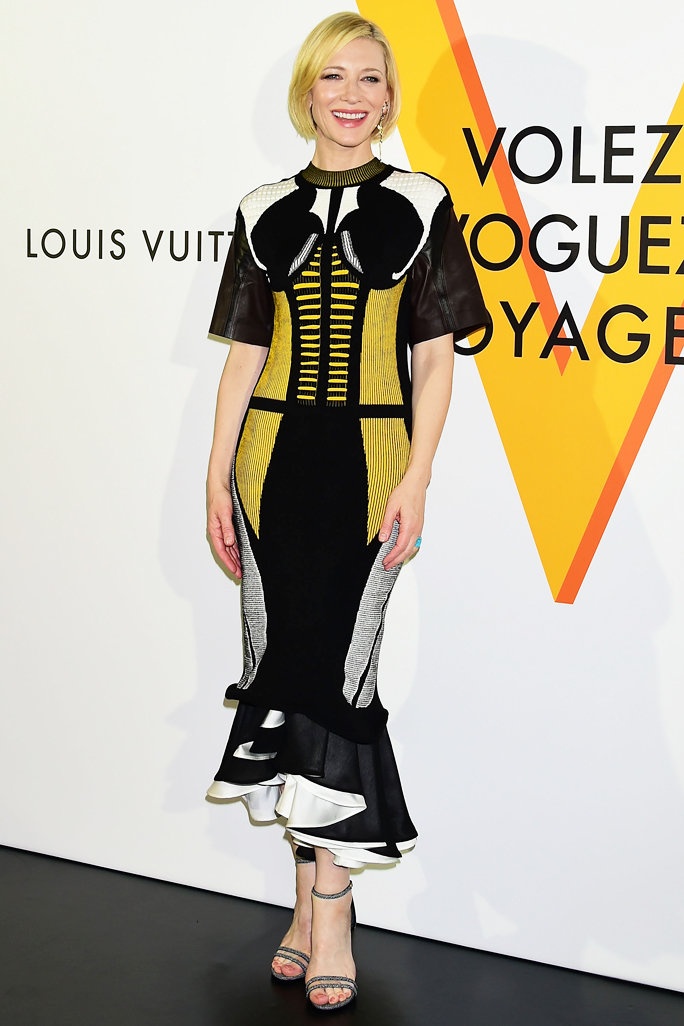 Sao the gioi dien do beo nhun anh 4