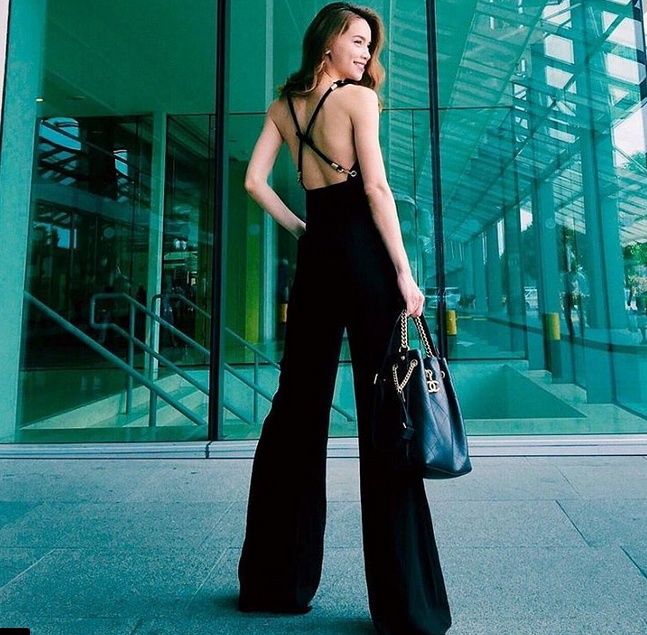 hồ ngọc hà diện trang phục màu đen ảnh 4 ho ngoc ha dien trang phuc mau den anh 4