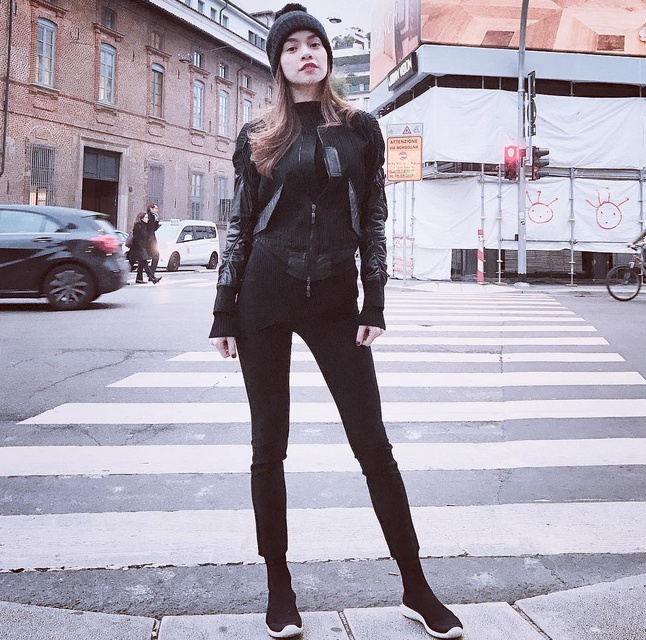 hồ ngọc hà diện trang phục màu đen ảnh 5 ho ngoc ha dien trang phuc mau den anh 5