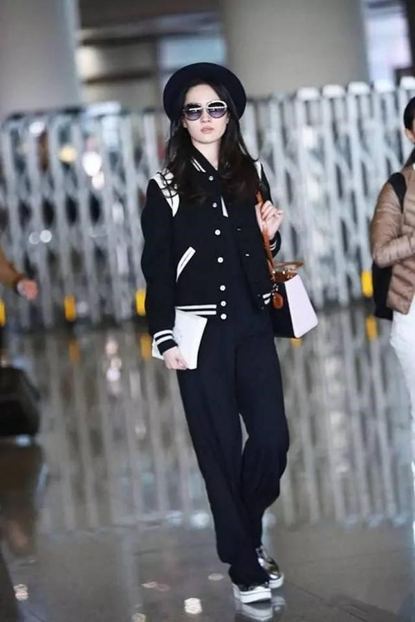 Sao Hoa - Han mac ao khoac bomber anh 1