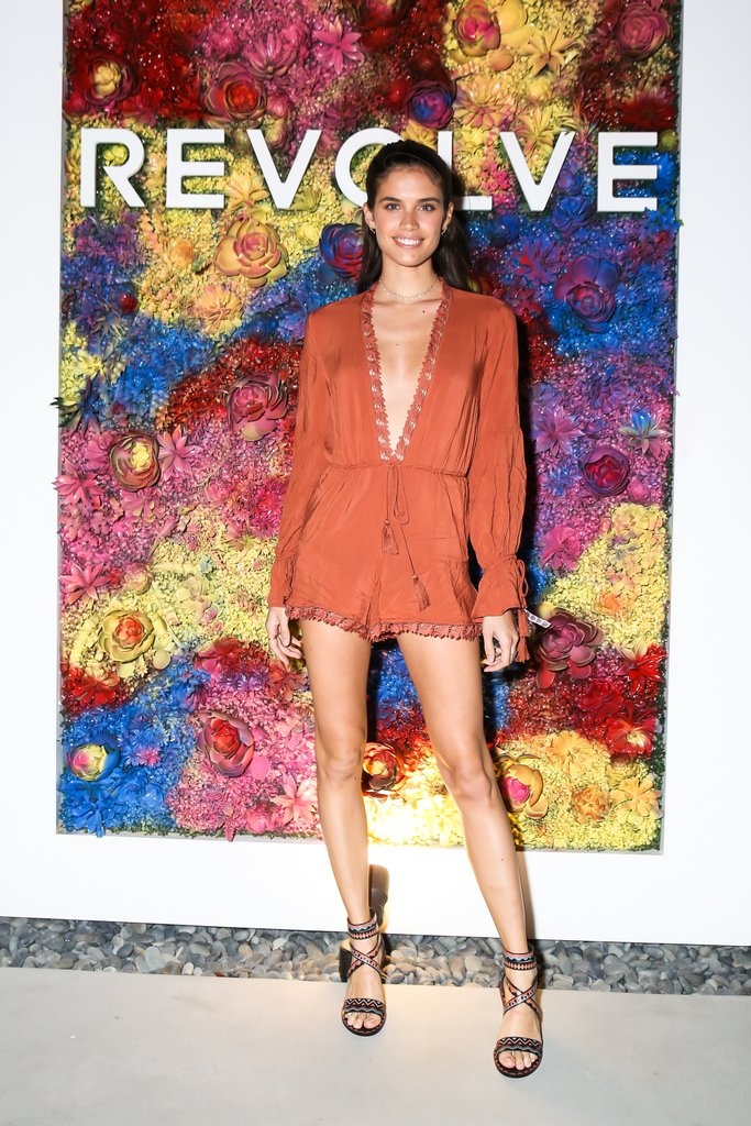 Sao chuộng dép lê ảnh 11 Sao chuong dep le anh 11