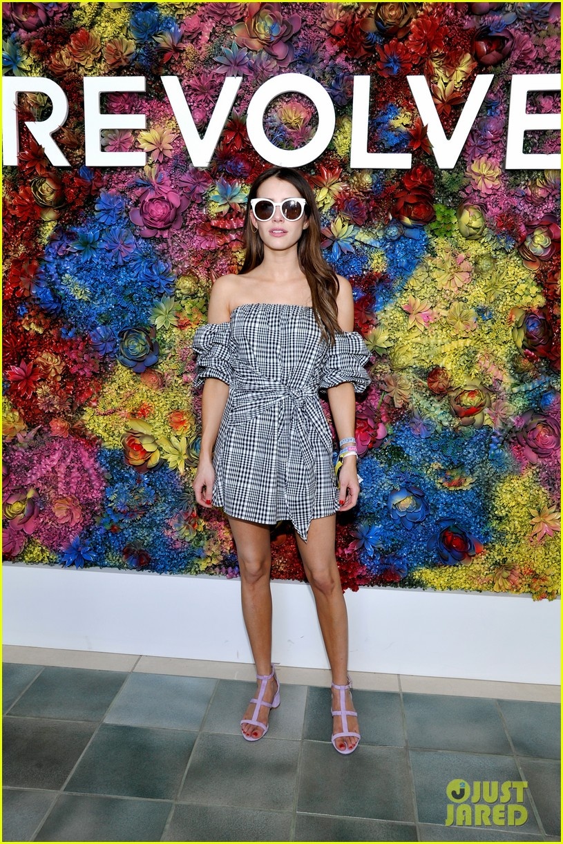 Sao ngoai mac vay so mi anh 6