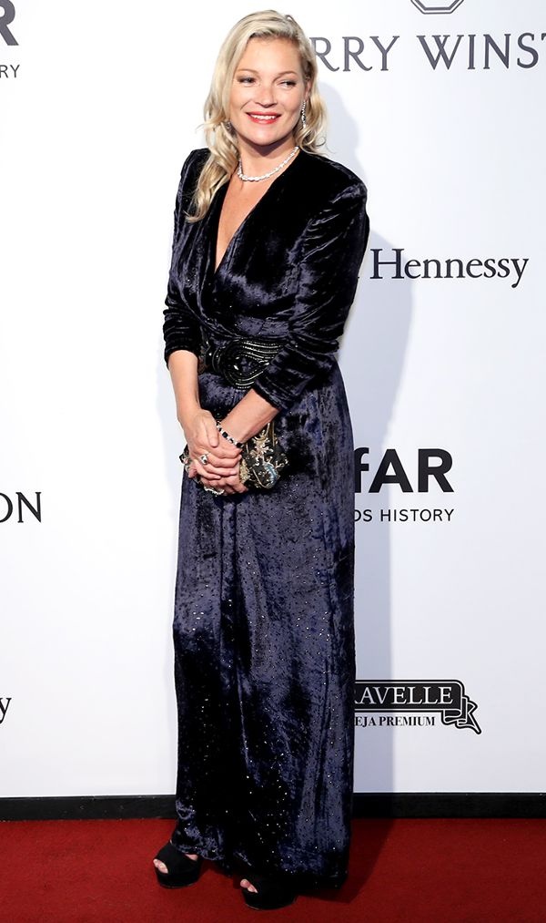 Sao ngoai mac vay cuon anh 9