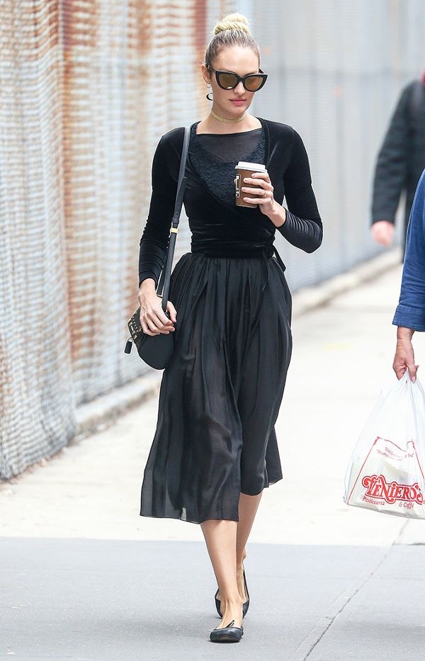 Sao Hollywood mac vay midi anh 6