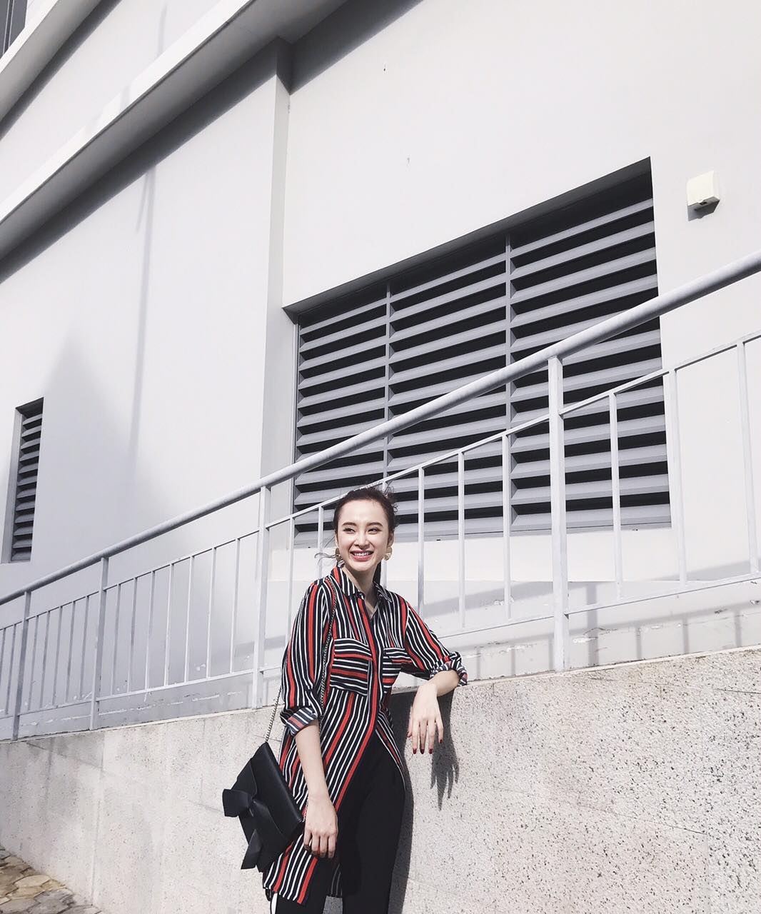 angela phương trinh chuộng áo sơ mi ảnh 8 angela phuong trinh chuong ao so mi anh 8