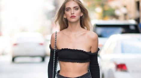 Cach dien ca cay den ngay he khong nong nuc hinh anh