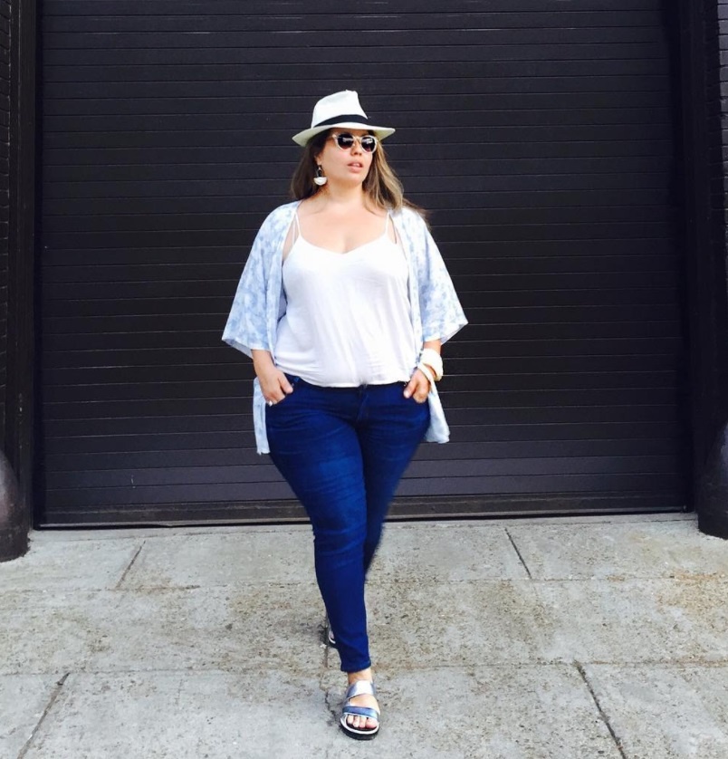 Meo chon skinny jeans cho co nang beo anh 8