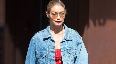 Mot jeans ca cay duoc yeu thich mua he nay hinh anh