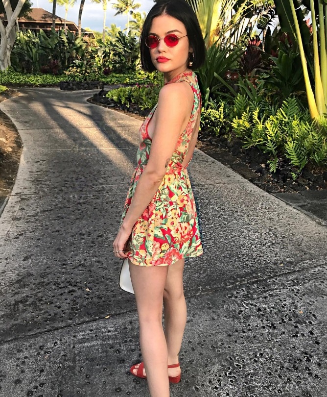 Sao ngoại mặc romper ảnh 3 Sao ngoai mac romper anh 3