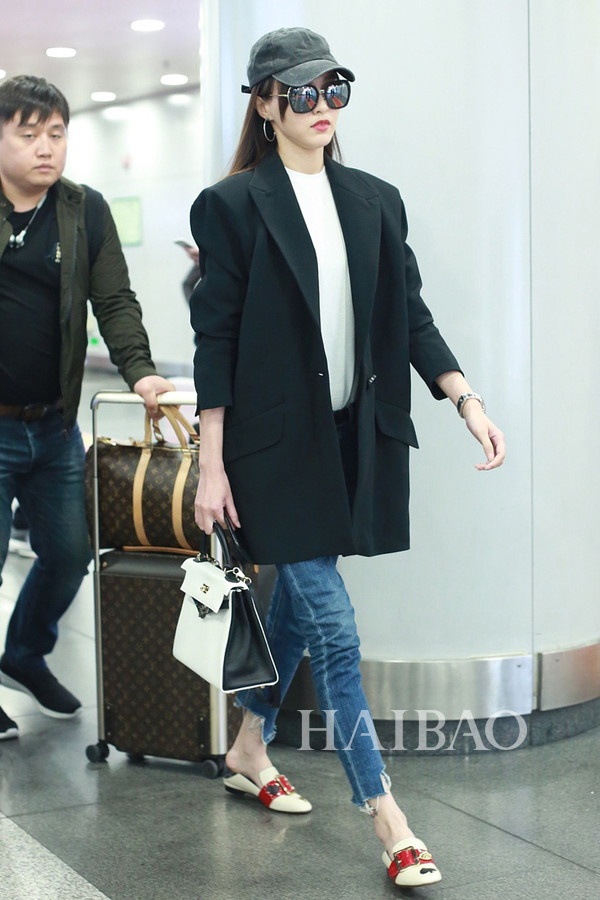 Sao Hoa ngữ mặc blazer cá tính ảnh 10 Sao Hoa ngu mac blazer ca tinh anh 10