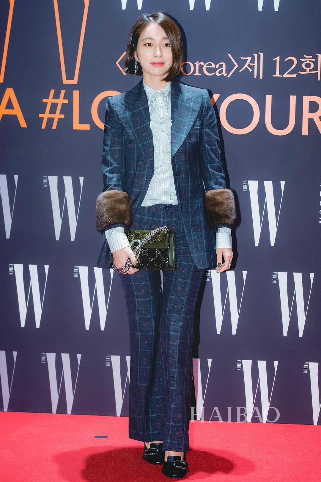 Sao nữ Hàn diện suit nam tính ảnh 1 Sao nu Han dien suit nam tinh anh 1