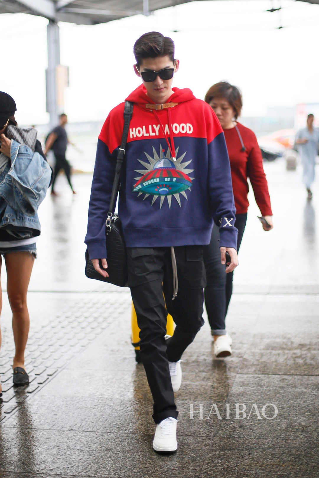 Thoi trang cua sao nam Hoa ngu anh 5