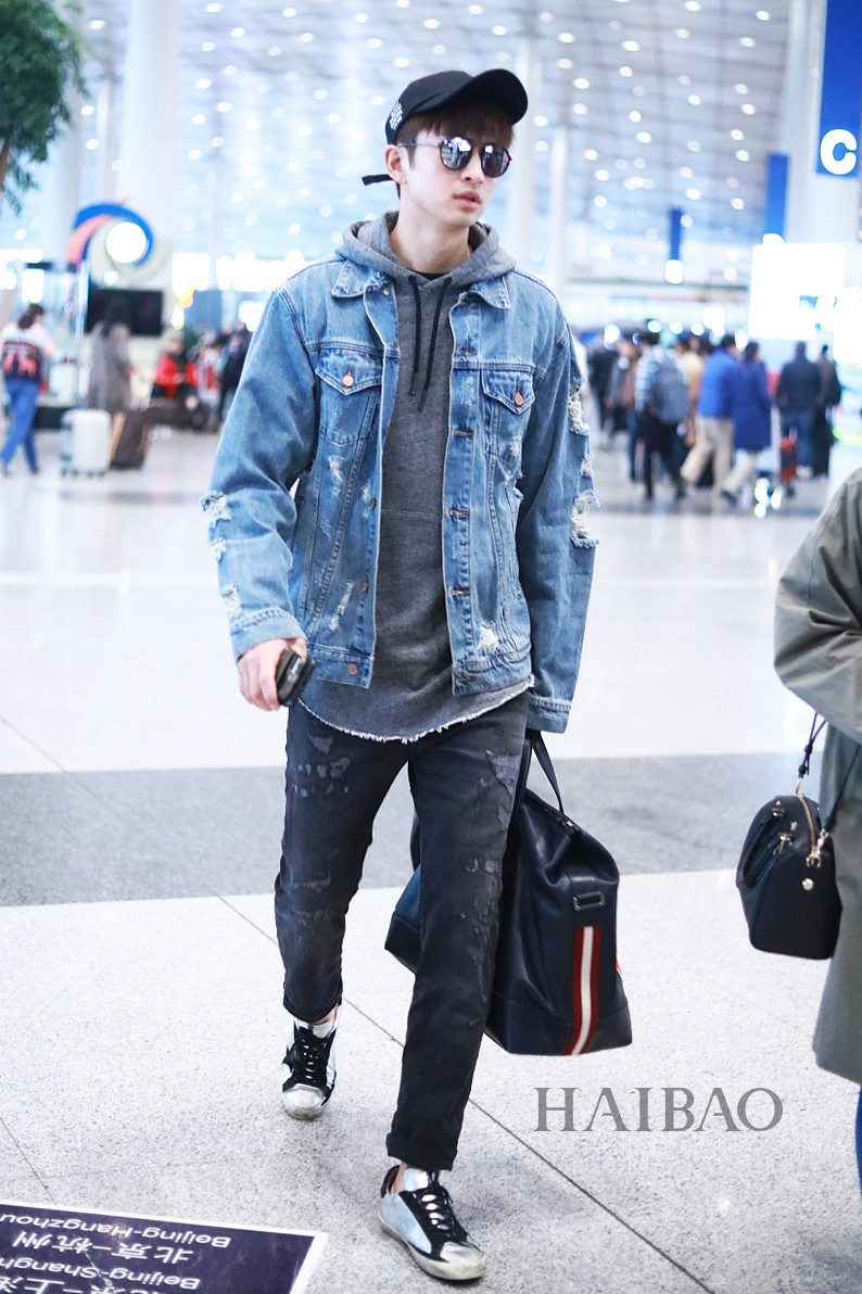 Thoi trang cua sao nam Hoa ngu anh 8