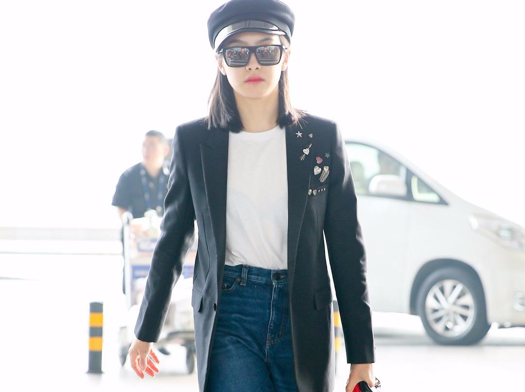 Mix quan jeans ong rong ngay lanh nhu the nao? hinh anh