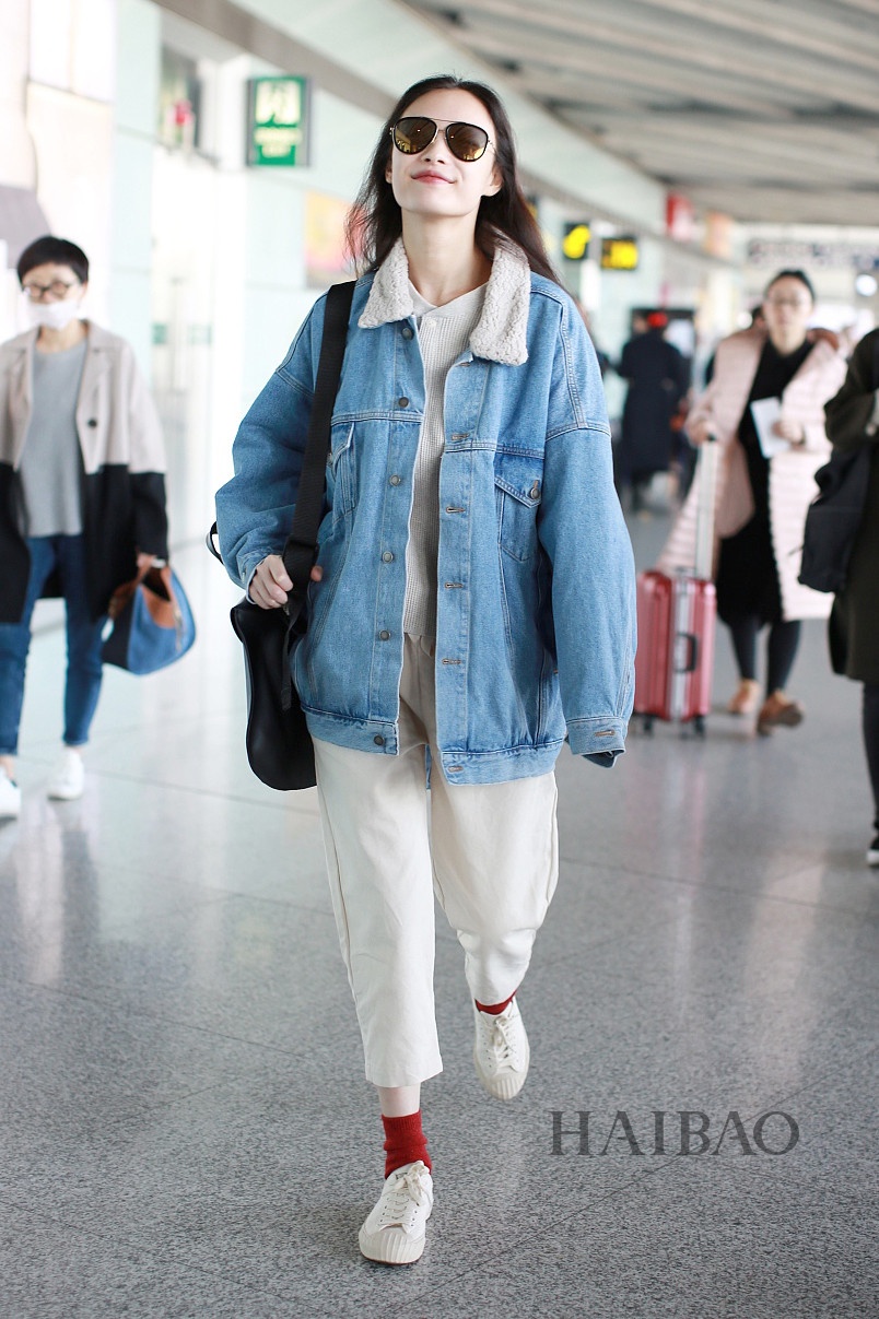 Ao khoac denim lot long anh 4