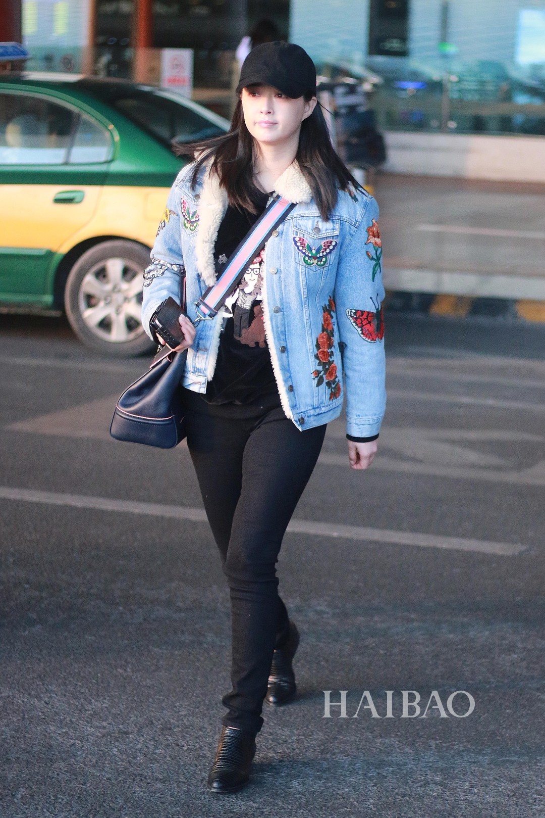 Ao khoac denim lot long anh 6