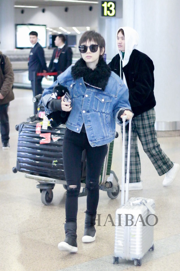 Ao khoac denim lot long anh 9