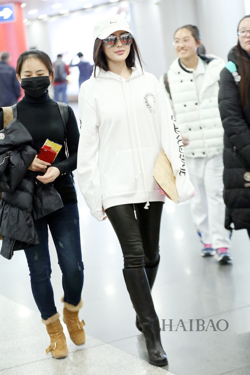 Sao Hoa ngữ mặc quần da ảnh 7 Sao Hoa ngu mac quan da anh 7