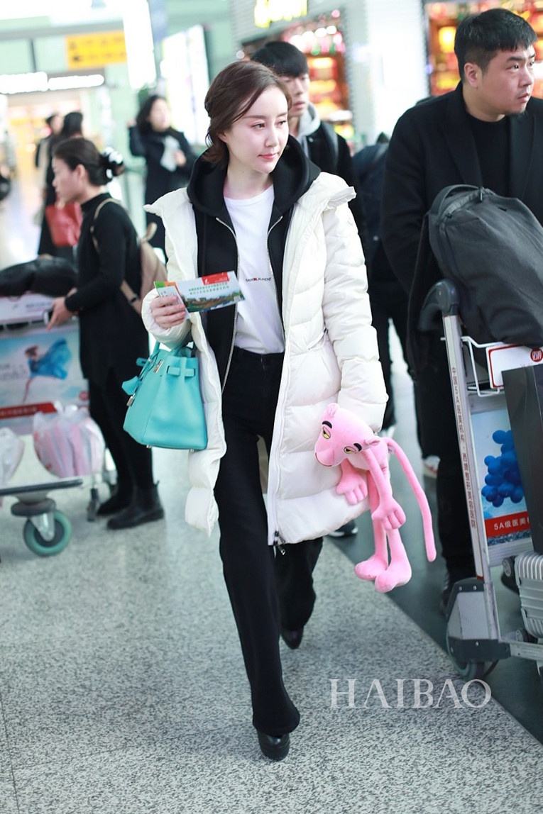 Mix áo khoác phao ngày mưa lạnh ảnh 7 Mix ao khoac phao ngay mua lanh anh 7