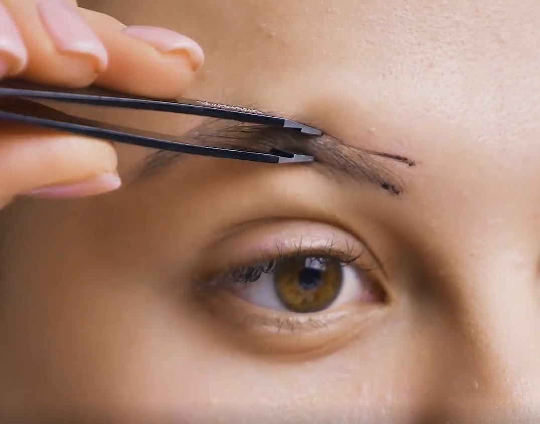 Mot so meo trang diem co hieu qua khong ngo cho ban gai hinh anh