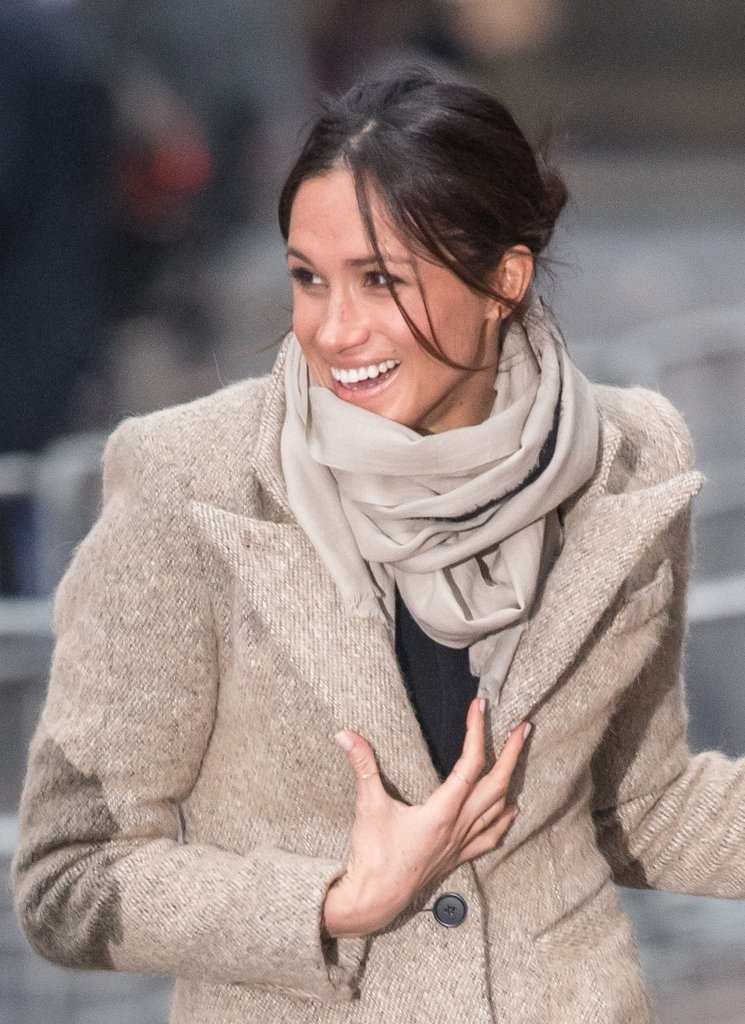 Meghan Markle pha vo quy tac thoi trang Hoang gia anh 6