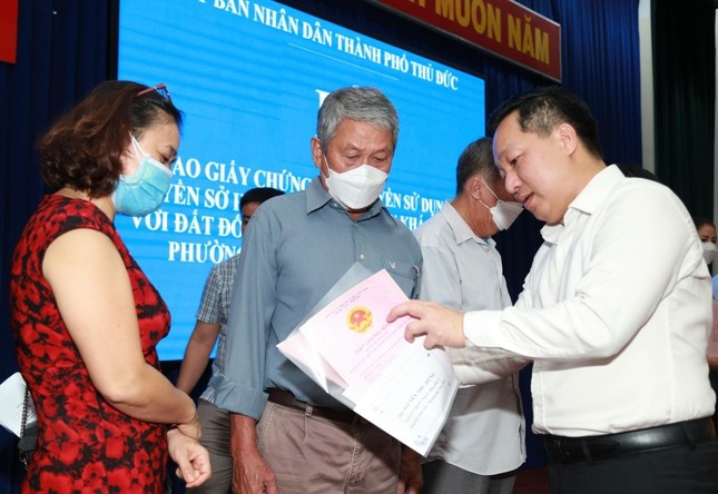 TP.HCM uy quyen cho TP Thu Duc tu quyet nhieu linh vuc hinh anh