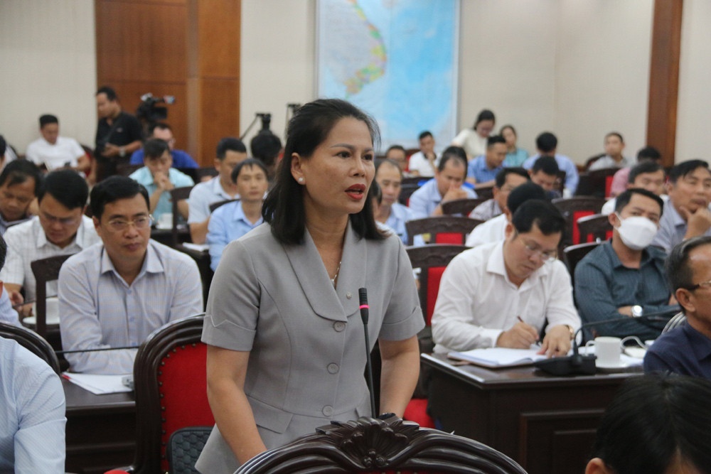 thoi viec sau bo nhiem anh 1