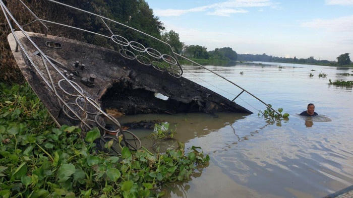 du thuyen chay anh 2