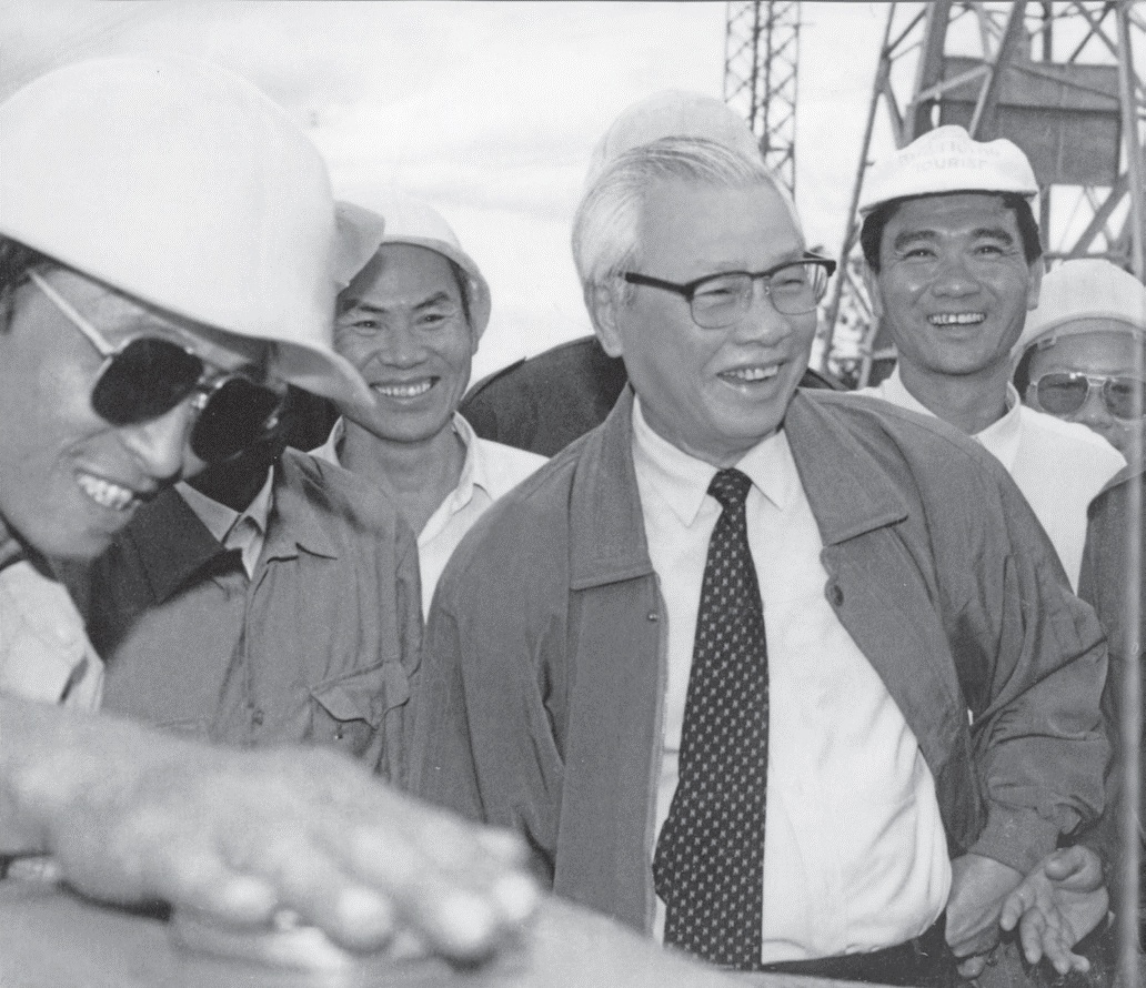 Ong Vo Van Kiet la nha lanh dao xuat sac, tron doi vi nuoc vi dan hinh anh