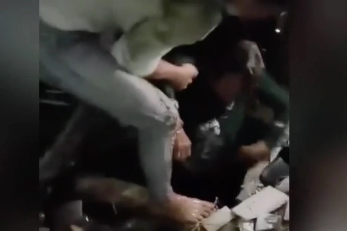 Cuu song nguoi phu nu tu tieng keu duoi ho ga o Thanh Hoa hinh anh