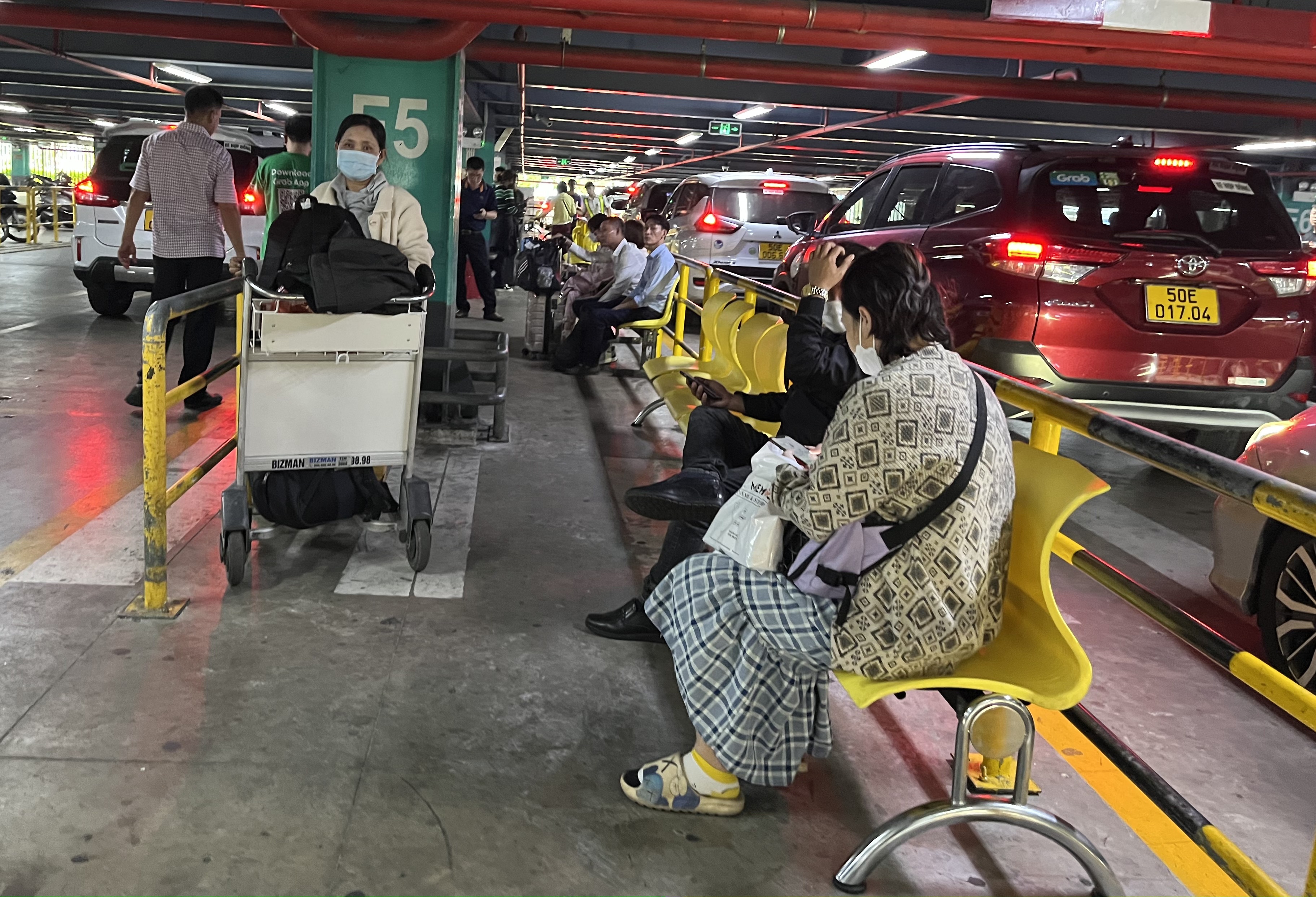 san bay Tan Son Nhat anh 1