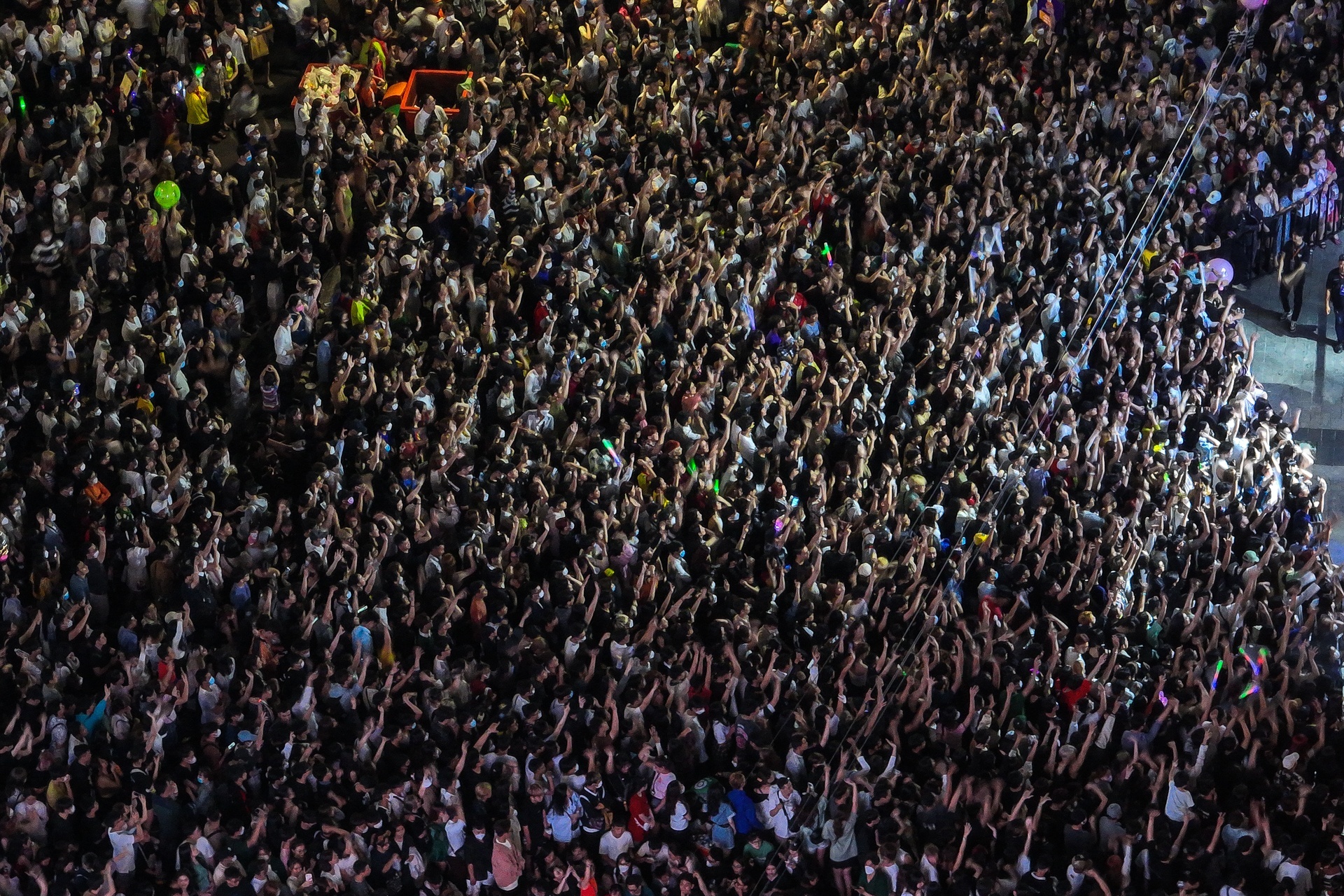 pho di bo Nguyen Hue anh 1