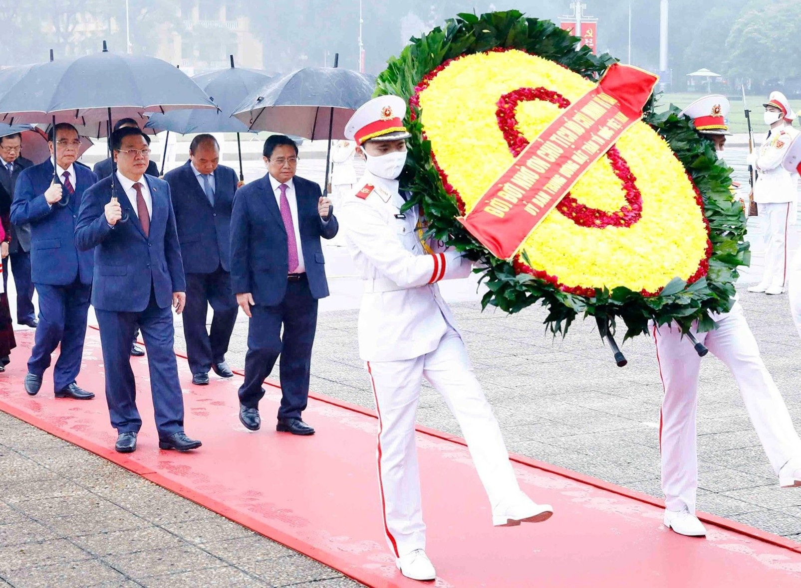 Lanh dao Dang, Nha nuoc vao Lang vieng Chu tich Ho Chi Minh hinh anh