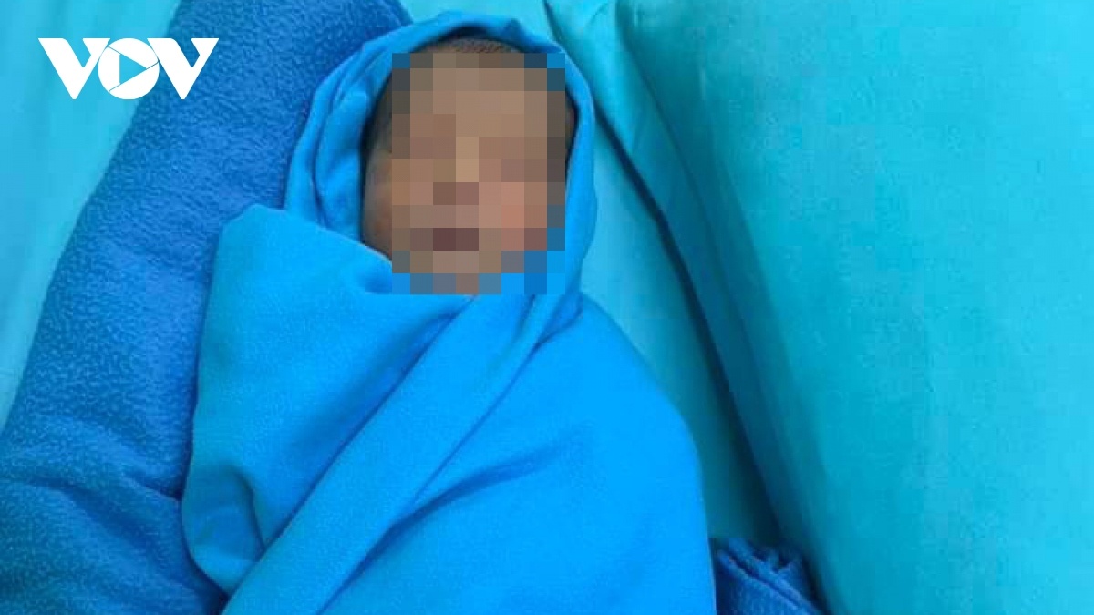 be trai bi bo roi anh 1